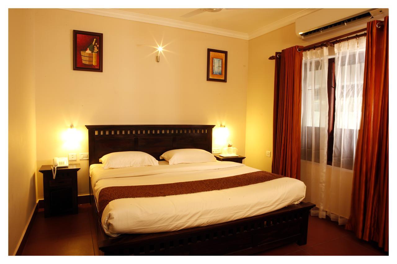 Treebo Premium Travancore Palace Cherthala Alappuzha Exterior foto